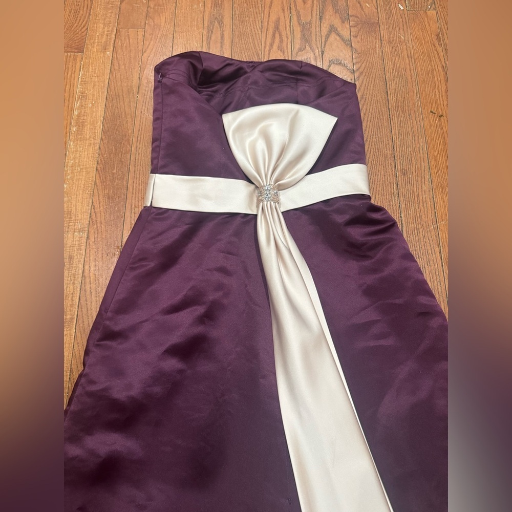 Bill Levkoff High-Low Skirt in Deep Purple and White - Picture 6 of 10